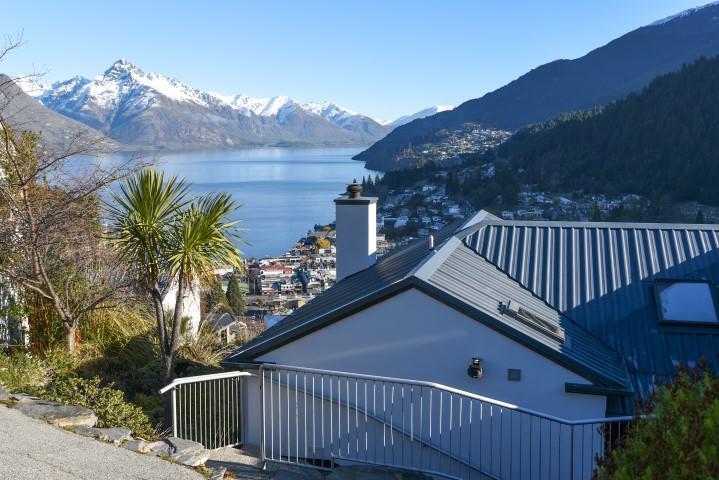 The Queenstown Bothy Εξωτερικό φωτογραφία