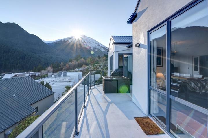 The Queenstown Bothy Εξωτερικό φωτογραφία